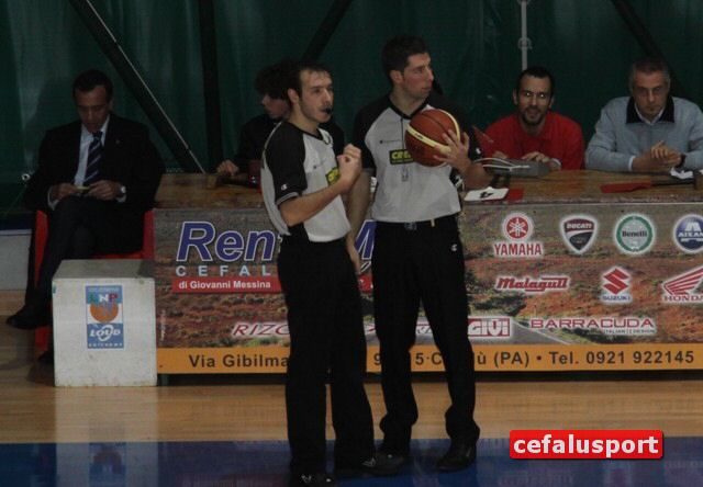101128_sport 100y_tn.jpg